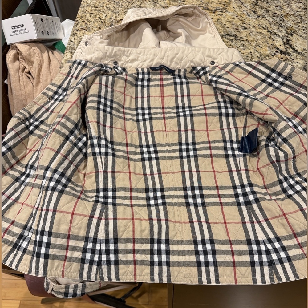 Burberry London Women's Quilted Jacket Full Snap Jacket Hooded Size Small - Picture 9 of 16